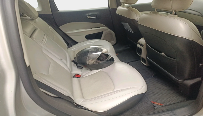 2017 Jeep Compass LIMITED 1.4 PETROL AT, Petrol, Automatic, 1,07,202 km, interior