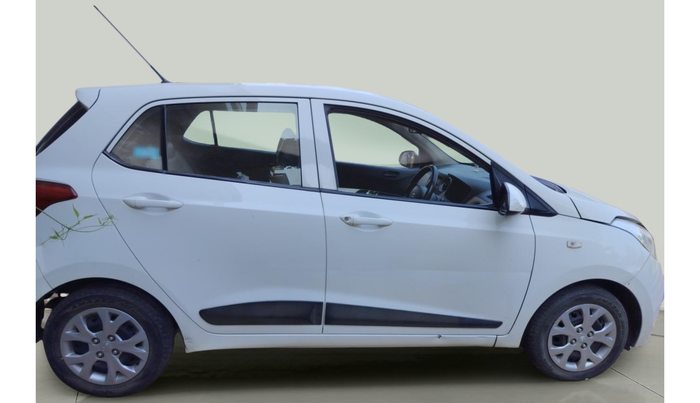 2016 Hyundai Grand i10 MAGNA AT 1.2 KAPPA VTVT, Petrol, Automatic, 31,438 km, exterior