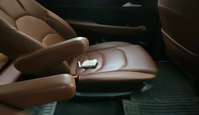 2021 MG HECTOR SHARP 1.5 PETROL CVT, Petrol, Automatic, 60,636 km, interior