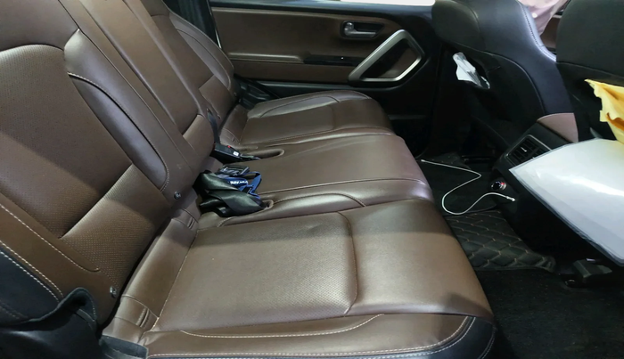 2023 Mahindra SCORPIO-N Z8 L PETROL AT 7 STR, Petrol, Automatic, 23,978 km, interior
