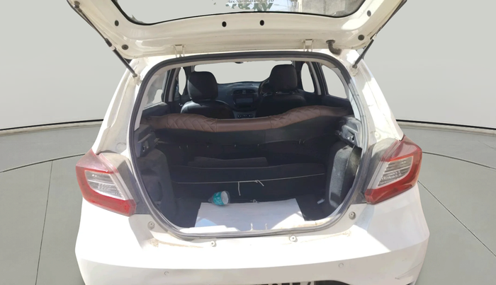 2023 Tata Tiago XE PETROL, Petrol, Manual, 21,969 km, exterior