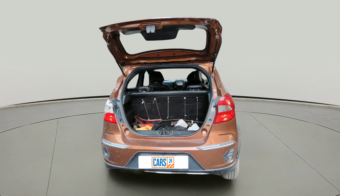 2020 Ford FREESTYLE TITANIUM 1.2 PETROL, Petrol, Manual, 1,08,233 km, exterior