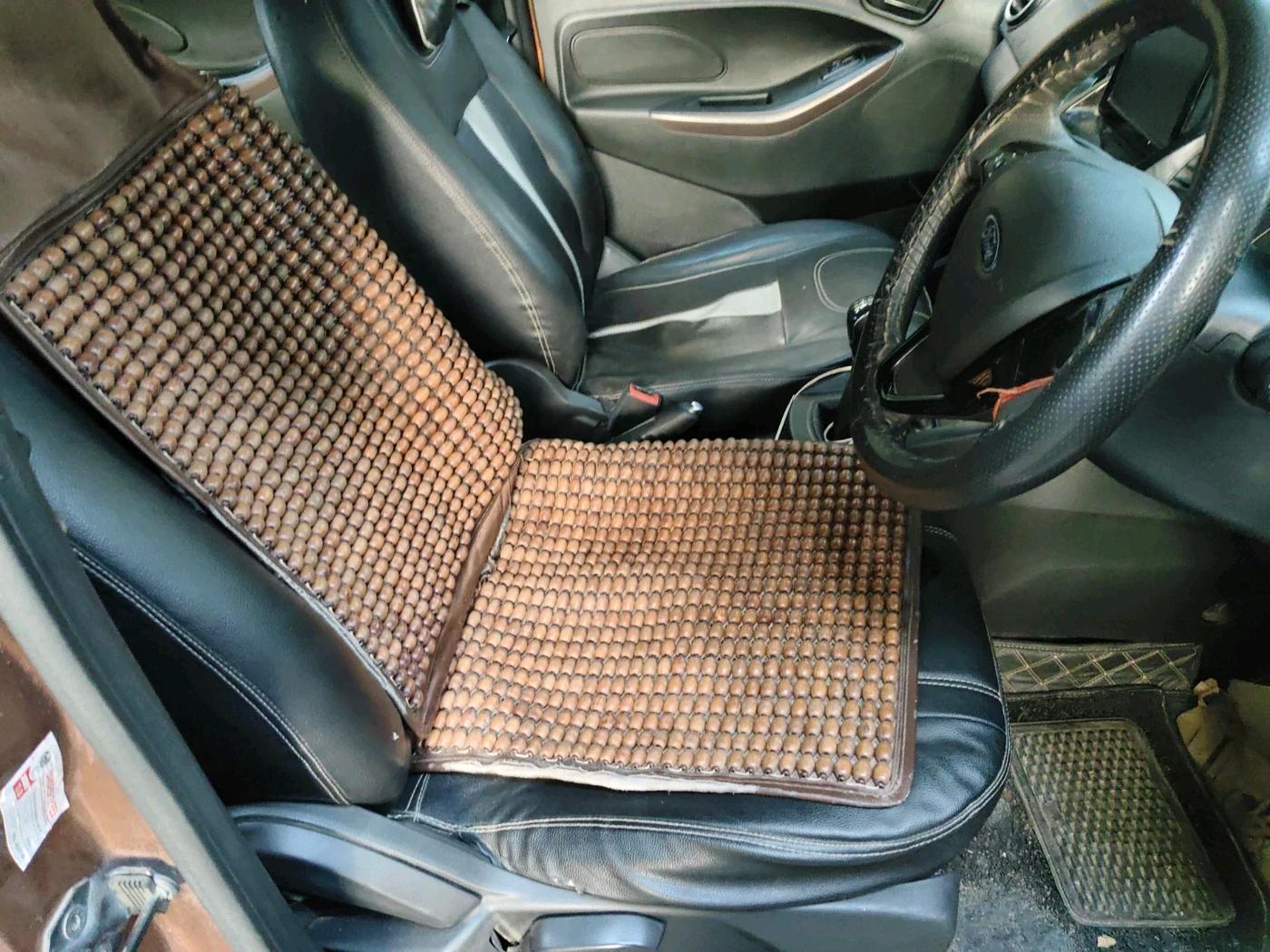 2020 Ford FREESTYLE TITANIUM 1.2 PETROL, Petrol, Manual, 1,08,233 km, interior