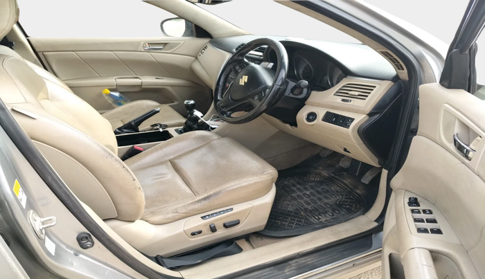 2012 Maruti Kizashi 2.4L MT, Petrol, Manual, 92,615 km, interior