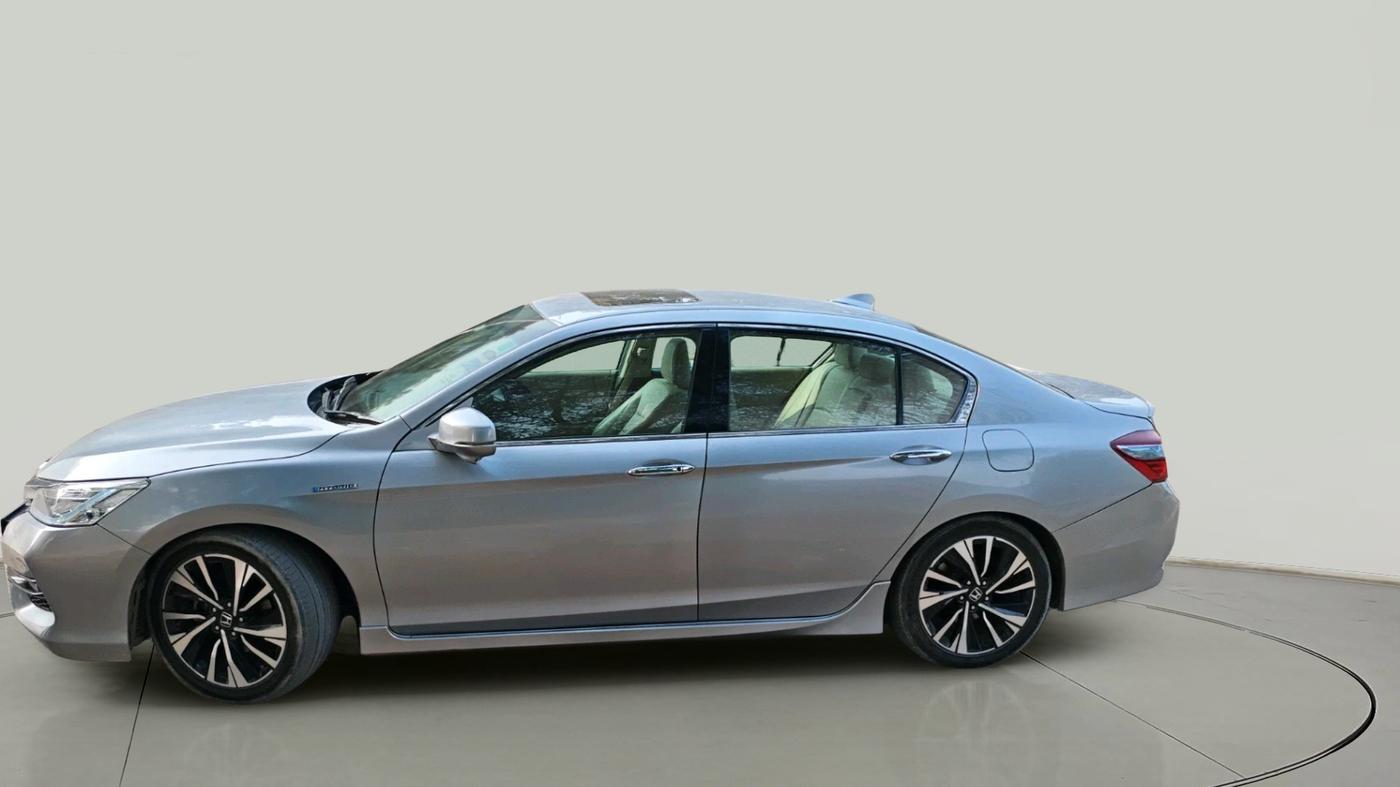 2017 Honda Accord HYBRID, Hybrid, Automatic, 1,12,511 km, exterior