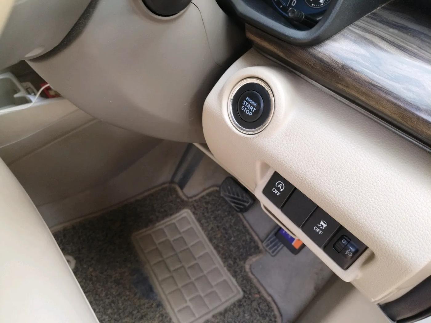 2019 Maruti Ertiga ZXI AT SHVS, Petrol, Automatic, 90,786 km, interior