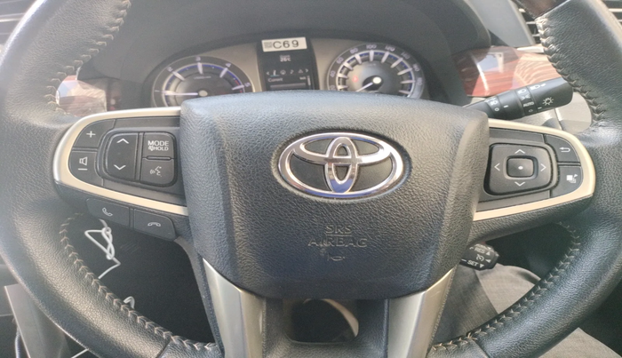 2018 Toyota Innova Crysta 2.4 ZX 7 STR, Diesel, Manual, 1,08,230 km, interior