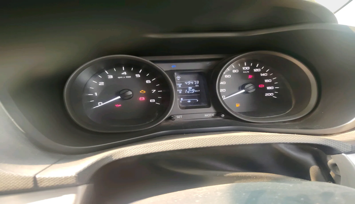 2018 Tata NEXON XM PETROL, Petrol, Manual, 80,179 km, interior