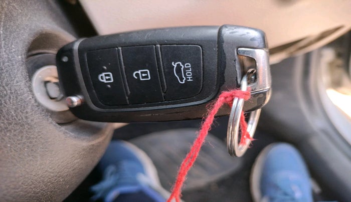 2018 Hyundai Verna 1.6 VTVT SX, Petrol, Manual, 93,082 km, interior