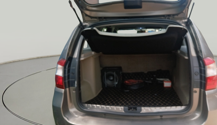 2015 Nissan Terrano XV D THP 110 PS, Diesel, Manual, 1,81,032 km, exterior
