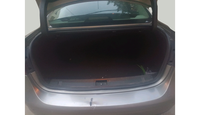 2012 Renault Fluence 1.5 E4, Diesel, Manual, 1,55,596 km, exterior