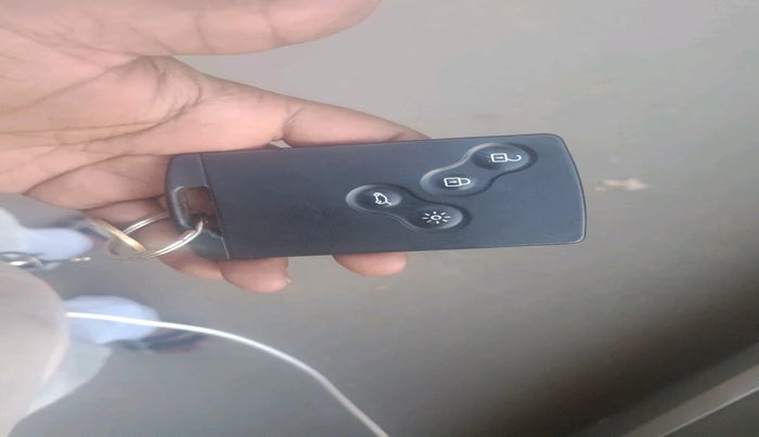 2012 Renault Fluence 1.5 E4, Diesel, Manual, 1,55,596 km, interior