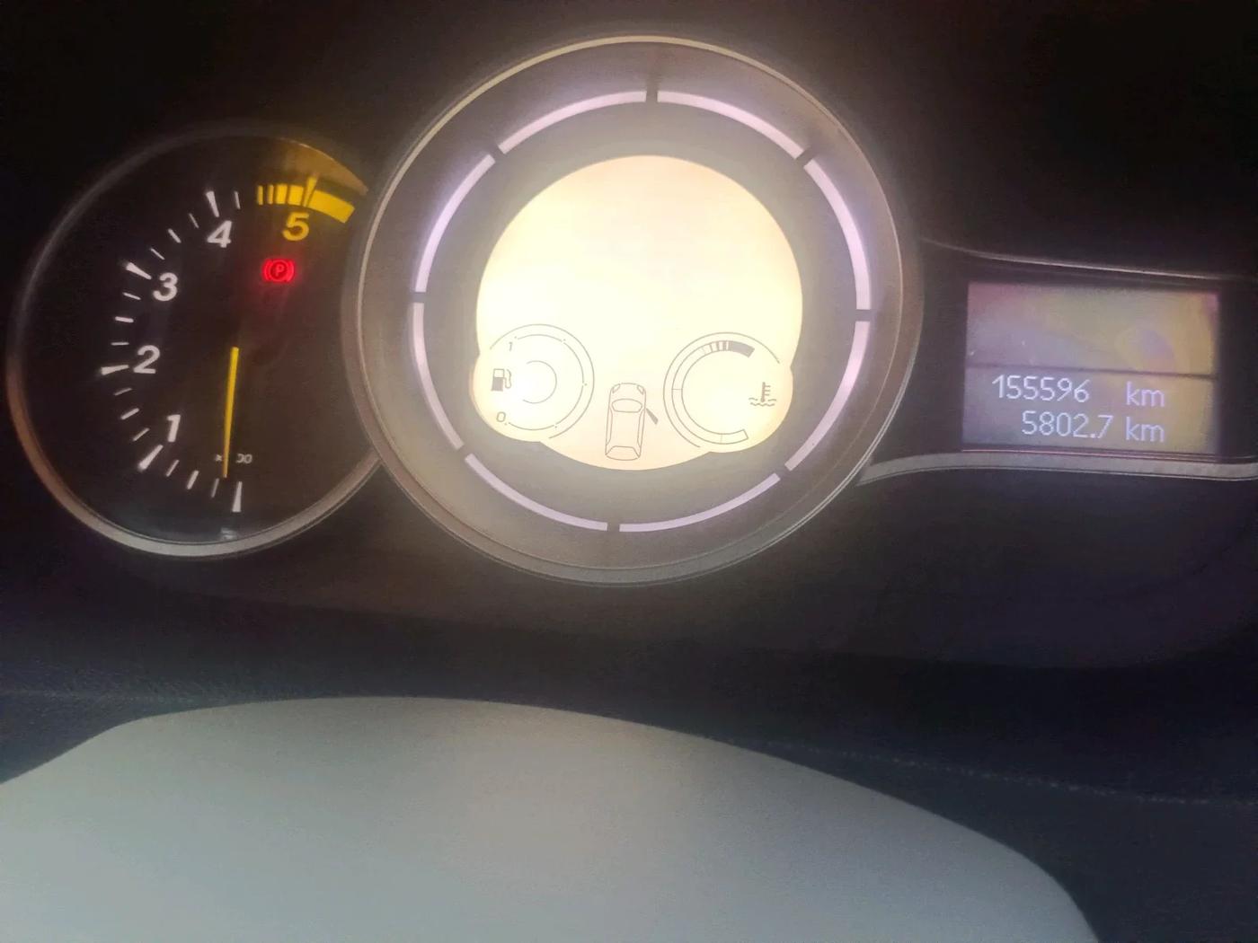 2012 Renault Fluence 1.5 E2, Diesel, Manual, 1,55,597 km, interior