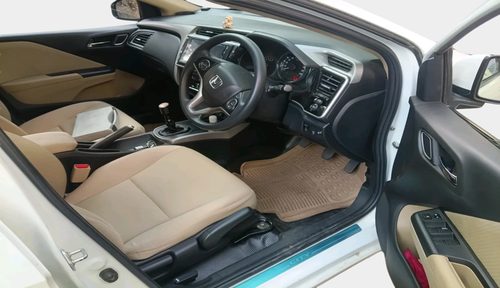 2018 Honda City 1.5L I-VTEC V MT, Petrol, Manual, 59,242 km, interior