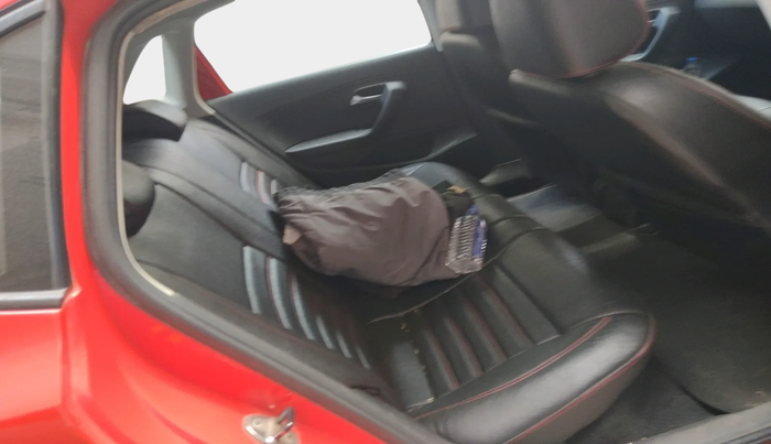 2015 Volkswagen Polo HIGHLINE1.5L, Diesel, Manual, 94,853 km, interior