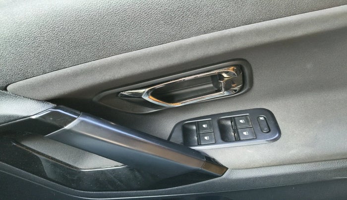 2022 Tata Harrier XTA PLUS 2.0L KRYOTEC HALO DARK EDITION , Diesel, Automatic, 50,395 km, interior