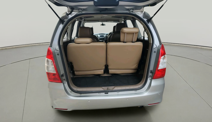 2015 Toyota Innova 2.5 VX 7 STR, Diesel, Manual, 1,15,432 km, exterior