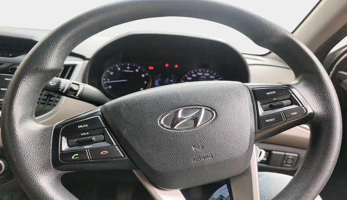 2017 Hyundai Creta E PLUS 1.6 PETROL, Petrol, Manual, 61,137 km, interior