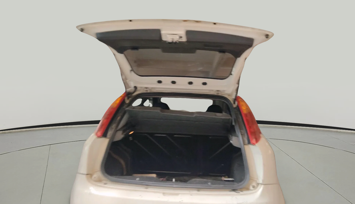 2011 Fiat Grand Punto Emotion 1.3, Diesel, Manual, 1,33,993 km, exterior