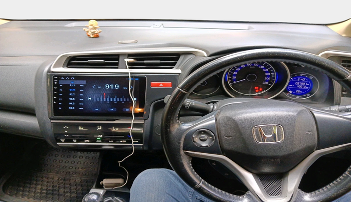 2016 Honda Jazz 1.2L I-VTEC V, Petrol, Manual, 97,987 km, interior