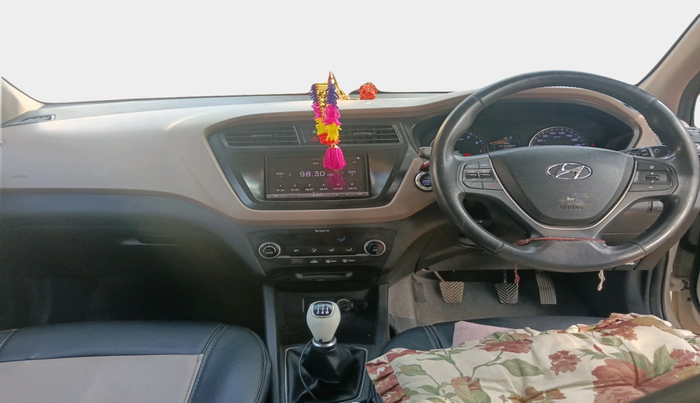 2016 Hyundai Elite i20 ASTA 1.2, Petrol, Manual, 69,132 km, interior