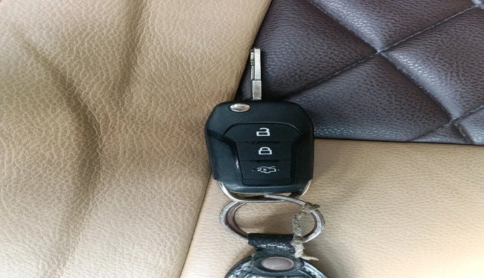 2016 Ford Figo Aspire TITANIUM PLUS 1.2 PETROL, Petrol, Manual, 38,502 km, interior