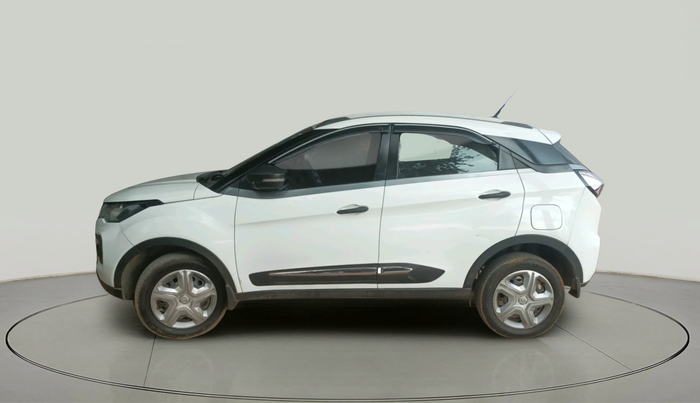 2021 Tata NEXON XMA DIESEL, Diesel, Automatic, 1,92,427 km, exterior