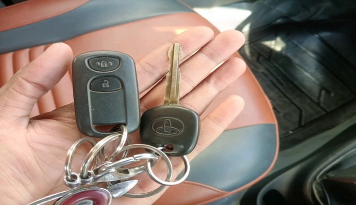 2011 Toyota Etios V, Petrol, Manual, 56,553 km, interior