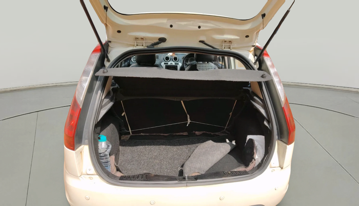 2011 Ford Figo ZXI 1.2 PETROL, Petrol, Manual, 1,00,440 km, exterior