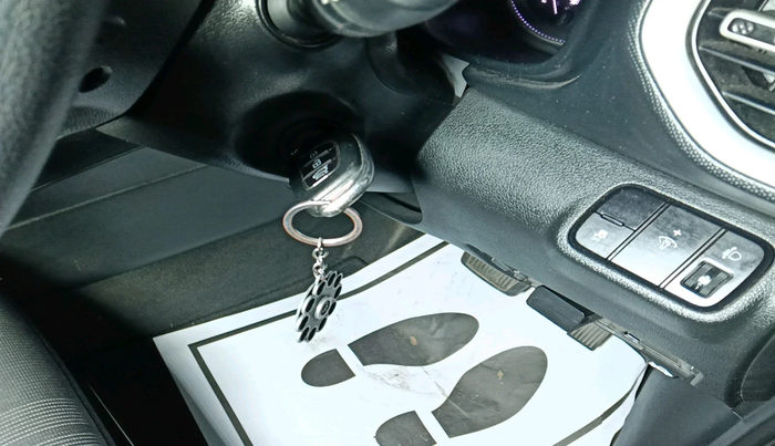 2020 Hyundai VENUE S 1.0 TURBO DCT, Petrol, Automatic, 58,134 km, interior