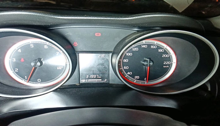 2018 Maruti Swift ZXI, Petrol, Manual, 31,997 km, interior