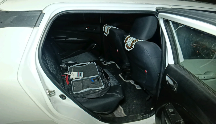 2018 Maruti Swift ZXI, Petrol, Manual, 31,997 km, interior