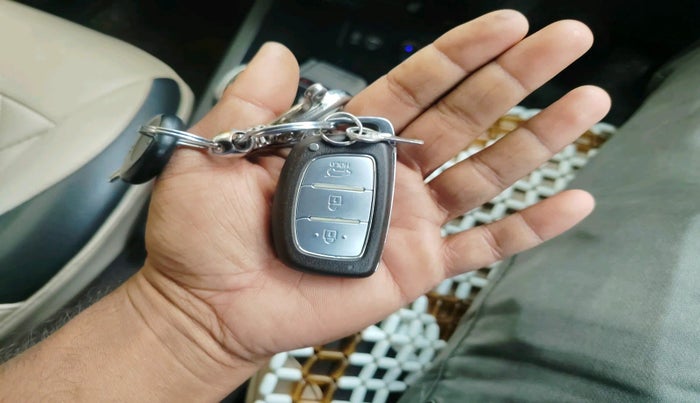 2016 Hyundai Elite i20 ASTA 1.2 (O), Petrol, Manual, 77,728 km, interior