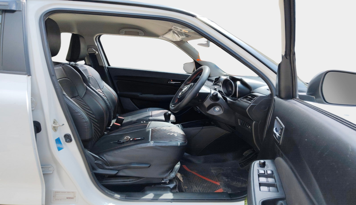 2023 Maruti Swift VXI, Petrol, Manual, 33,892 km, interior