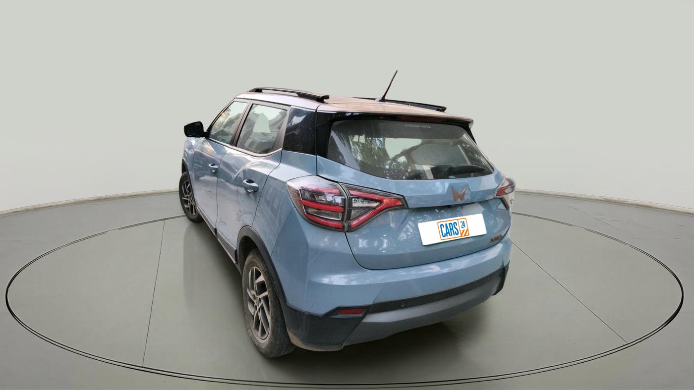 2023 Mahindra XUV400 EL 7.2 KW, Electric, Automatic, 23,043 km, exterior