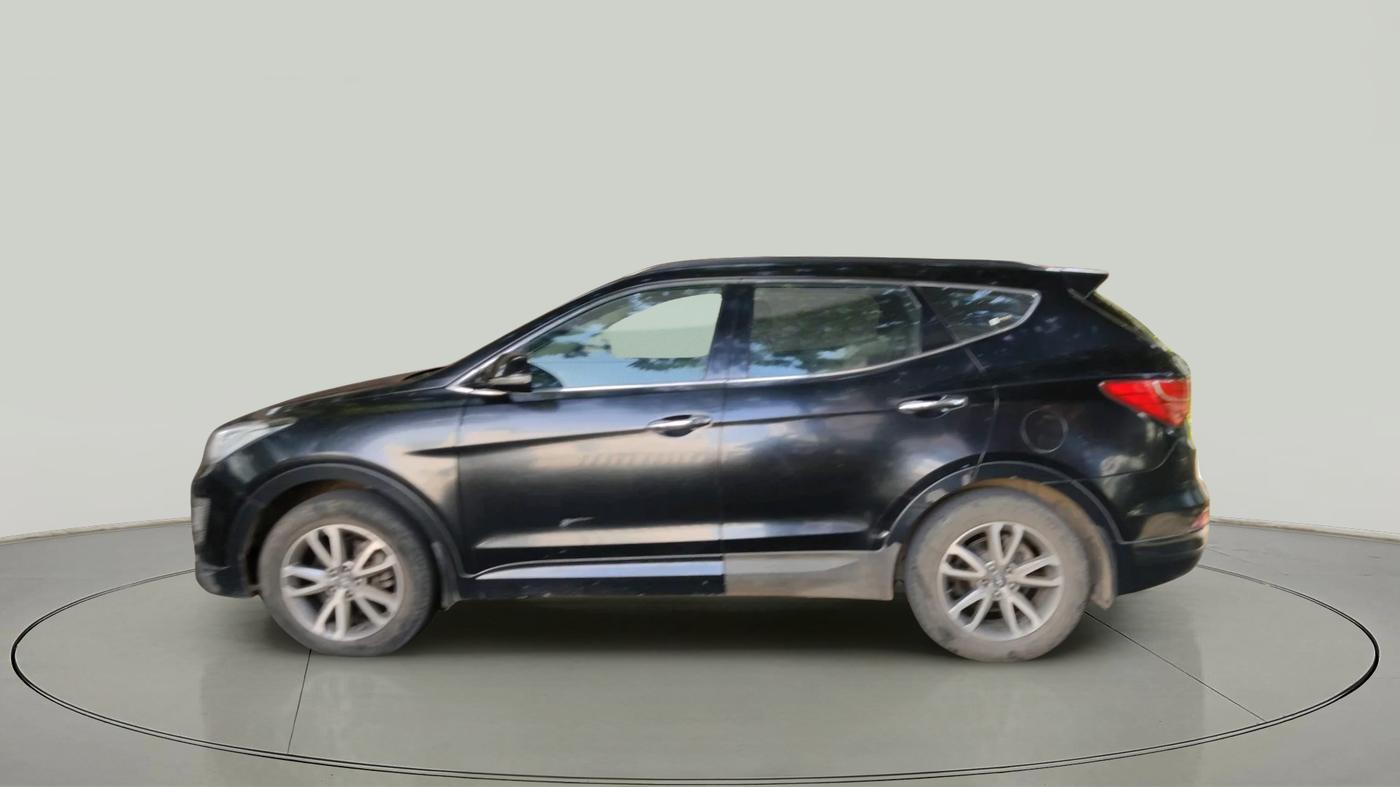 2015 Hyundai Santa Fe 4 WD AT, Diesel, Automatic, 2,15,740 km, exterior