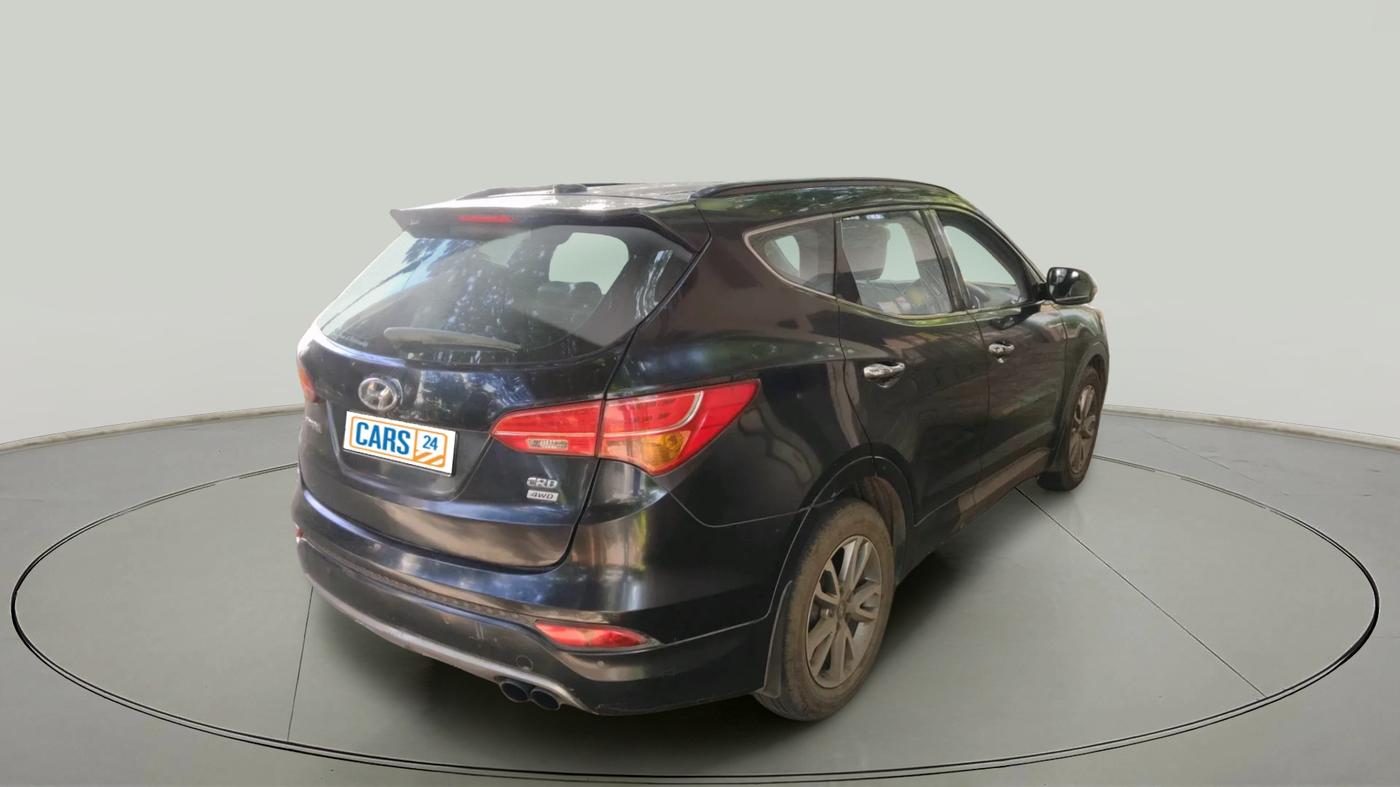 2015 Hyundai Santa Fe 4 WD AT, Diesel, Automatic, 2,15,740 km, exterior