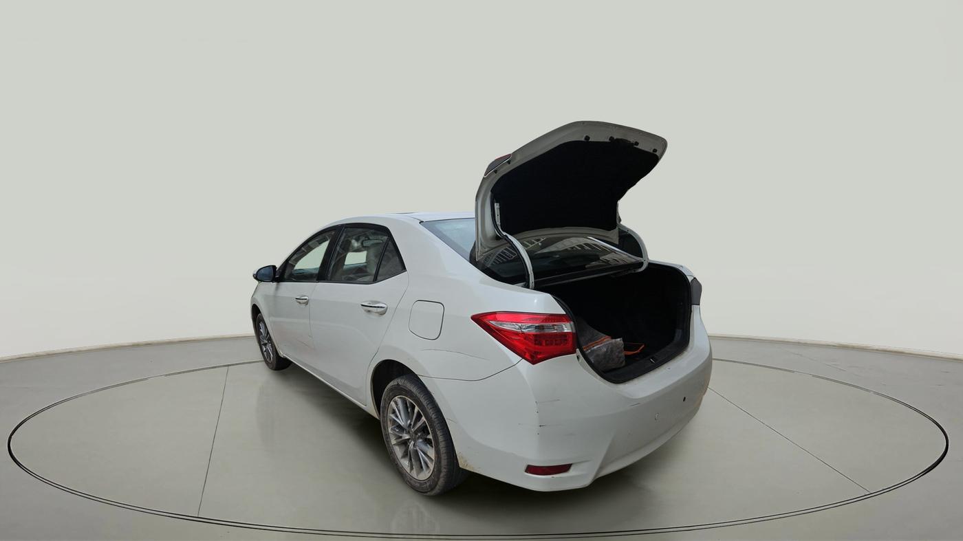 2015 Toyota Corolla Altis VL CVT PETROL, Petrol, Automatic, 1,76,498 km, exterior