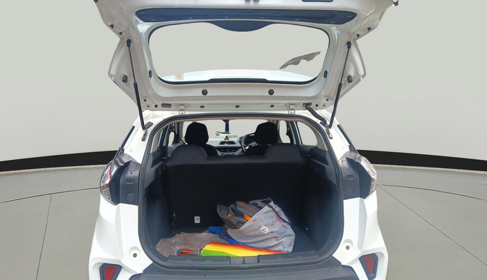 2022 Tata NEXON XM PETROL, Petrol, Manual, 21,980 km, exterior