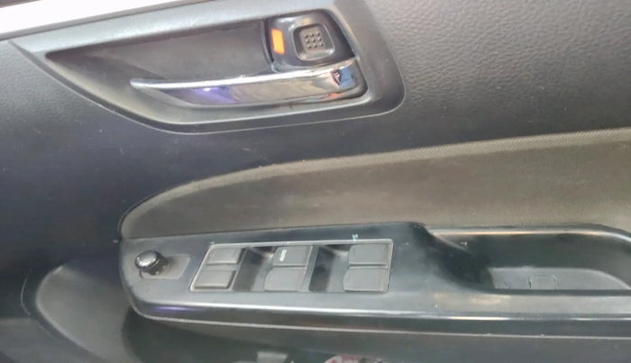 2013 Maruti Swift VDI, Diesel, Manual, 2,22,131 km, interior
