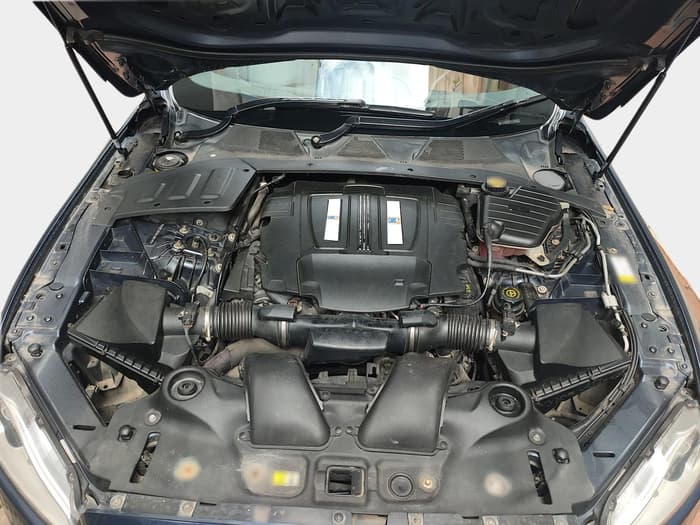 2010 Jaguar XJ L 5.0 V 8, Petrol, Automatic, 43,753 km, exterior