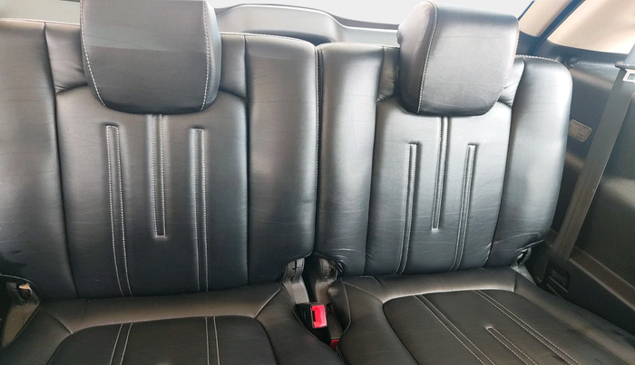 2018 Tata Hexa XTA 4X2 7 STR, Diesel, Automatic, 81,611 km, interior