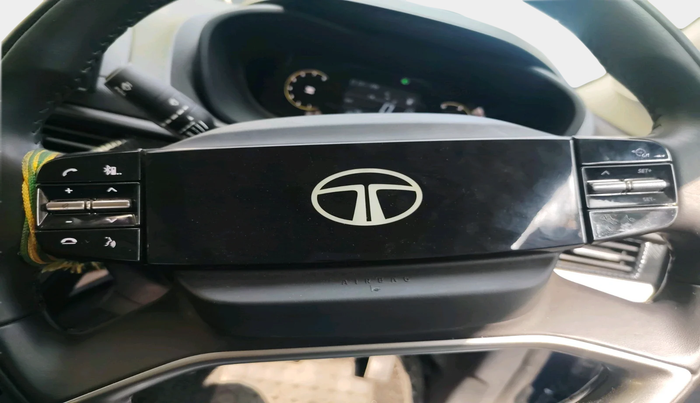 2025 Tata Curvv Creative 1.2 Petrol 6MT, Petrol, Manual, 12,919 km, interior