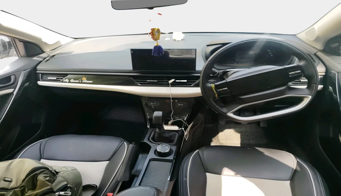 2025 Tata Curvv Creative 1.2 Petrol 6MT, Petrol, Manual, 12,919 km, interior