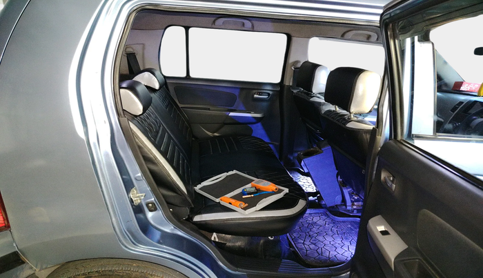 2011 Maruti Wagon R 1.0 VXI, Petrol, Manual, 99,738 km, interior