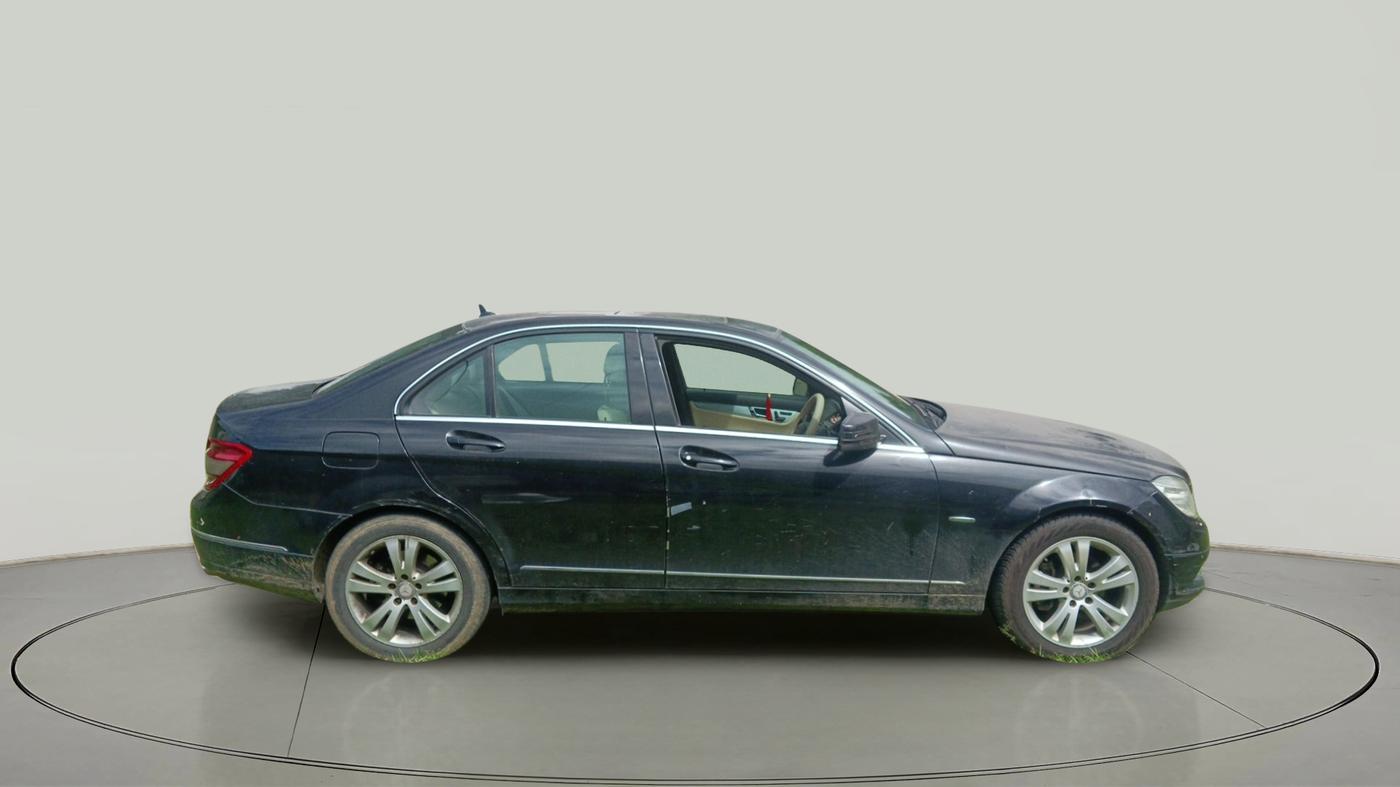 2010 Mercedes Benz C Class 250 AVANTGARDE, Petrol, Automatic, 1,34,000 km, exterior