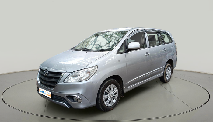 2016 Toyota Innova 2.5 GX 7 STR, Diesel, Manual, 74,609 km, exterior