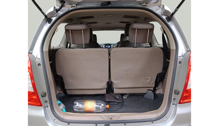 2016 Toyota Innova 2.5 GX 7 STR, Diesel, Manual, 74,609 km, exterior