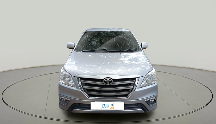2016 Toyota Innova 2.5 GX 7 STR, Diesel, Manual, 74,609 km, exterior