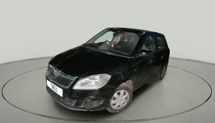 2011 Skoda Fabia AMBIENTE 1.2 MPI, Petrol, Manual, 1,11,279 km, exterior